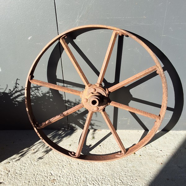 Lot 318 - AGRICULTURAL WHEEL