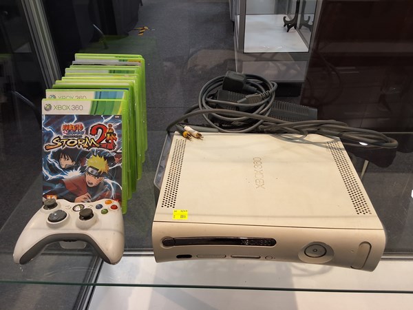 Lot 1439 - XBOX 360