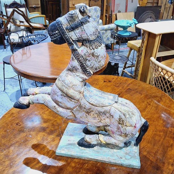 Lot 197 - HORSE FIGURE