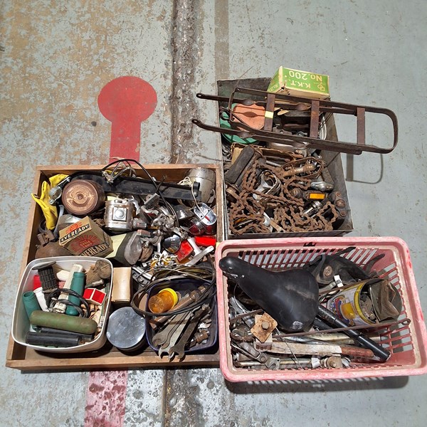 Lot 361 - BICYCLE PARTS