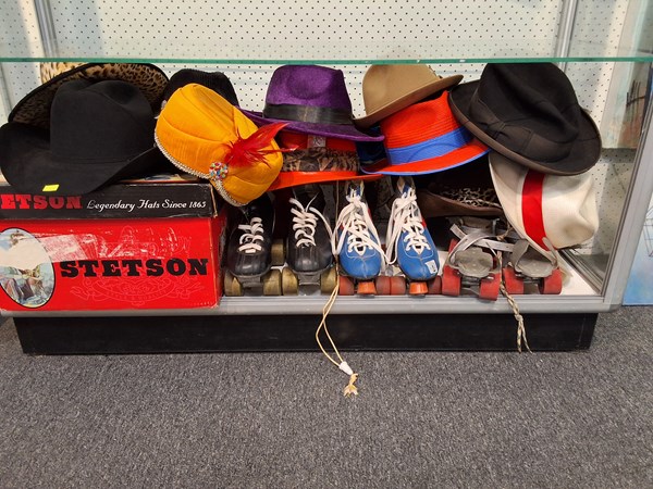 Lot 1321 - HATS!