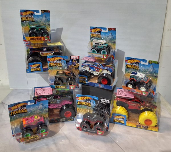 Lot 1467 - MONSTER TRUCKS