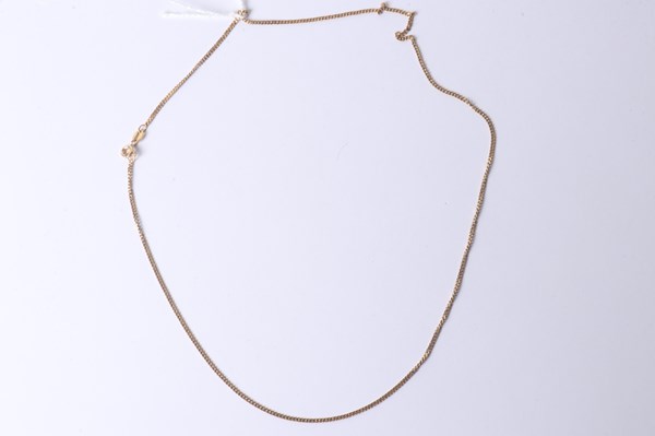 Lot 1041 - GOLD NECKLACE