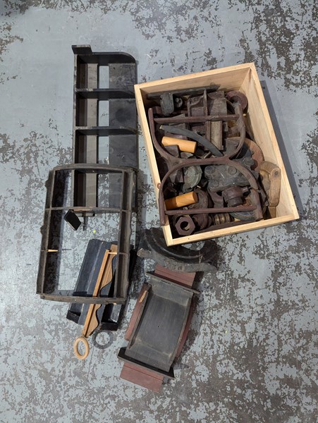 Lot 290 - FACTORY MOULDS