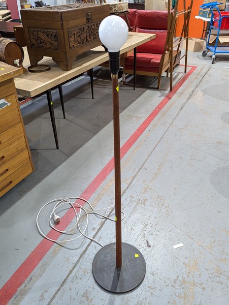 Lot 222 - STANDARD LAMP