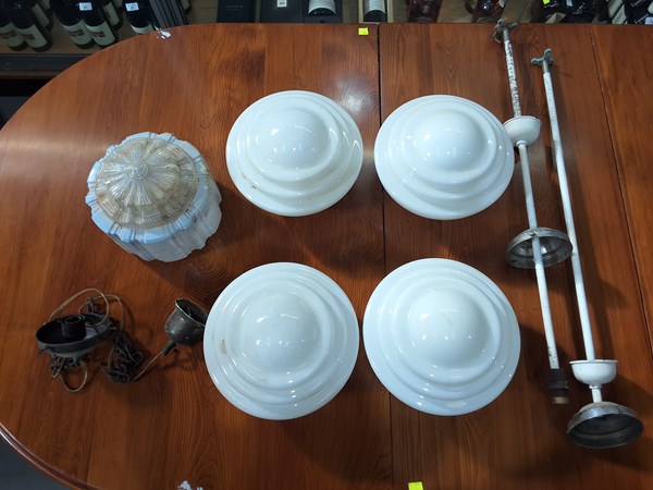 Lot 332 - ART DECO LIGHT FITTINGS