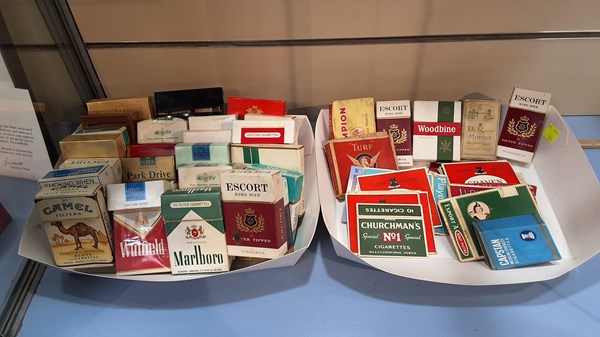 Lot 1237 - CIGARETTE PACKAGING