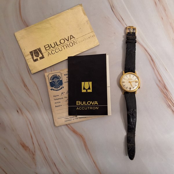 Lot 1078 - BULOVA WATCH