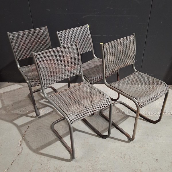 Lot 321 - TENNIS CHAIRS