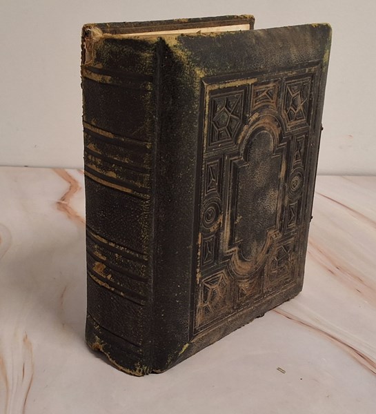 Lot 1194 - PHOTOGRAPH ALBUM