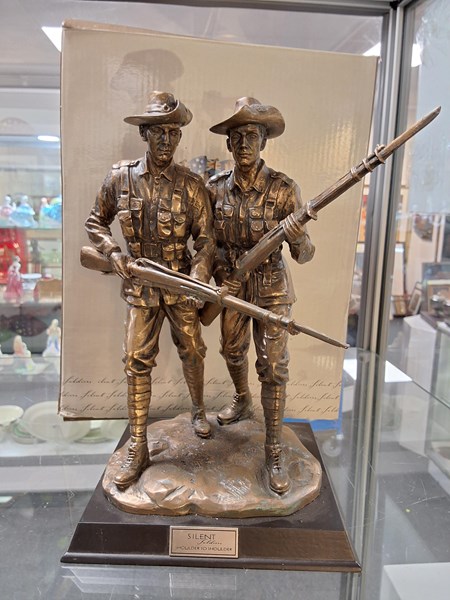 Lot 1391 - ANZAC FIGURINES