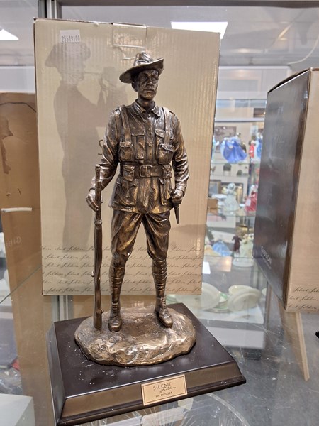 Lot 1394 - ANZAC FIGURINES