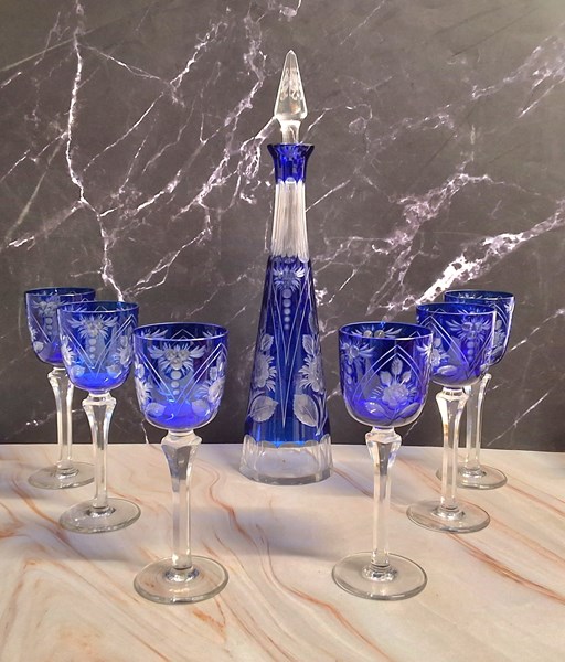 Lot 1363 - DECANTER & GLASS SET