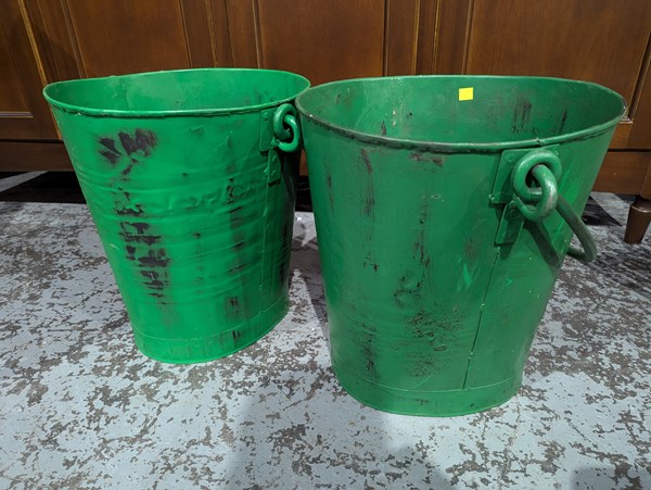 Lot 164 - PLANTER BUCKETS