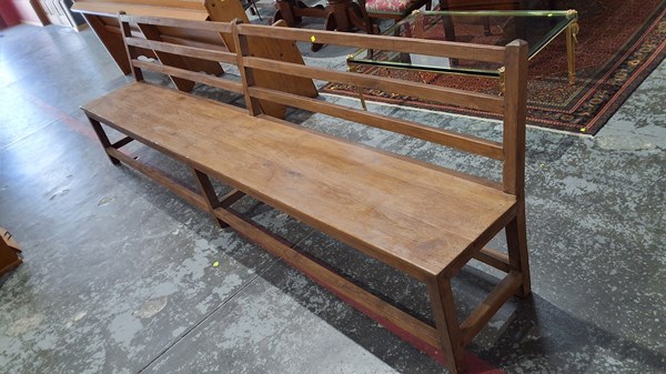 Lot 208 - BENCH