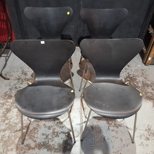 Lot 149 - DINING CHAIRS