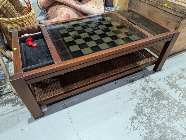 Lot 195 - GAMES TABLE