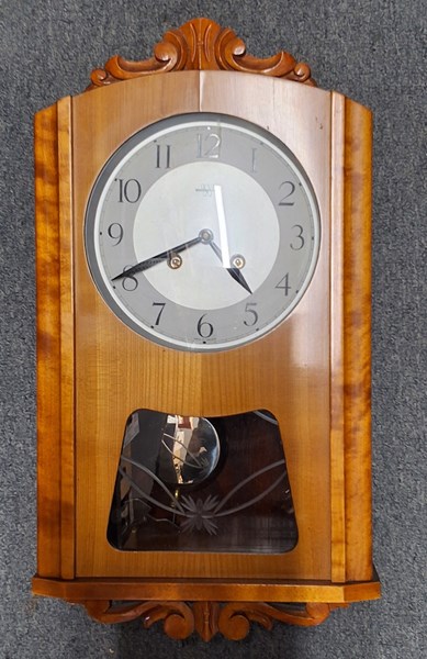 Lot 1110 - WALL CLOCK