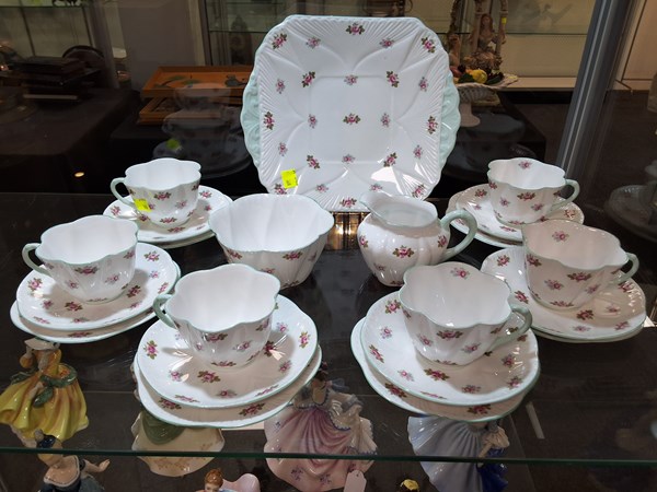 Lot 1410 - SHELLEY TEASET