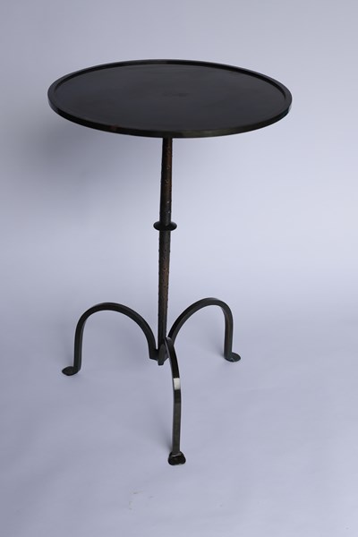 Lot 51 - SIDE TABLE