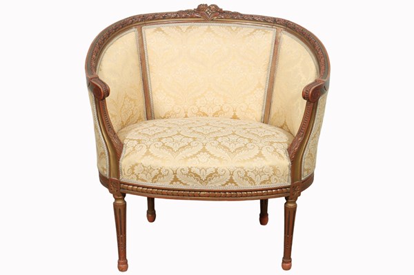 Lot 62 - FRENCH TUB CHAIR