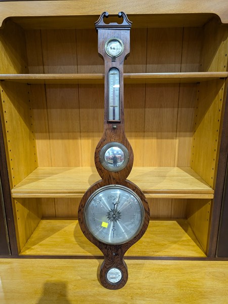 Lot 48 - BAROMETER