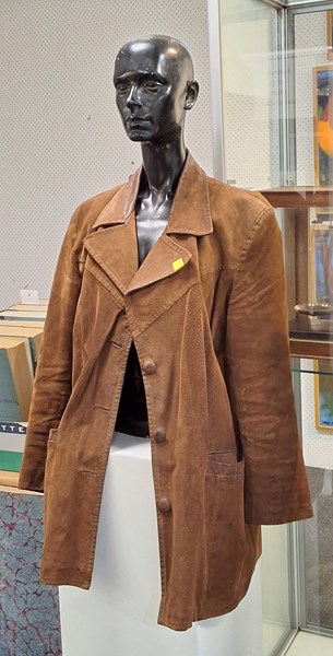 Lot 1195 - SUEDE JACKET