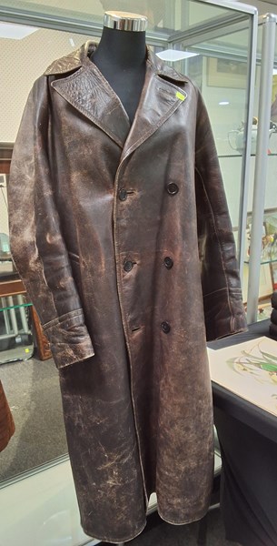 Lot 1196 - LEATHER COAT