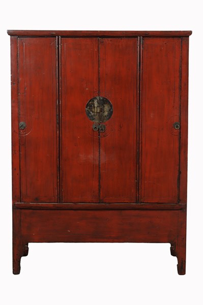 Lot 120 - CHINESE CABINET