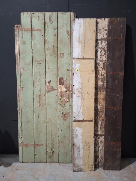 Lot 258 - TIMBER PANELS & DOOR