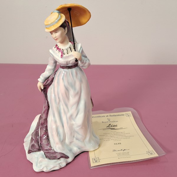 Lot 1216 - ROYAL DOULTON FIGURE