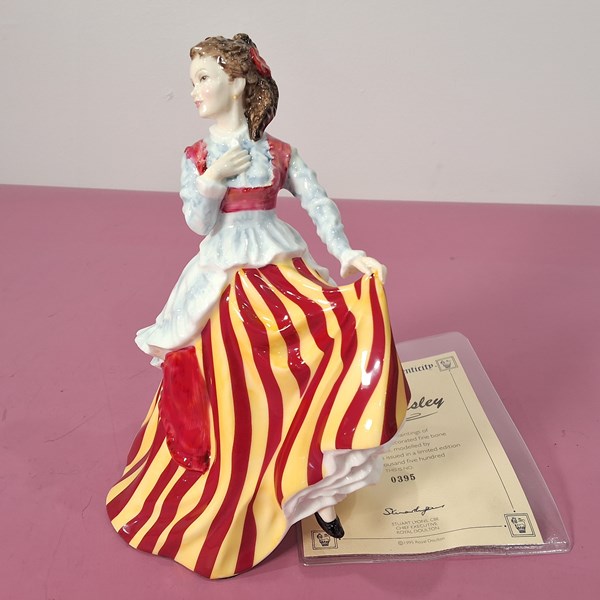 Lot 1201 - ROYAL DOULTON FIGURE