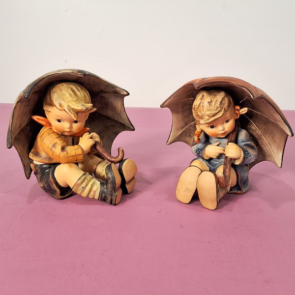 Lot 1206 - GOEBEL FIGURES (2)