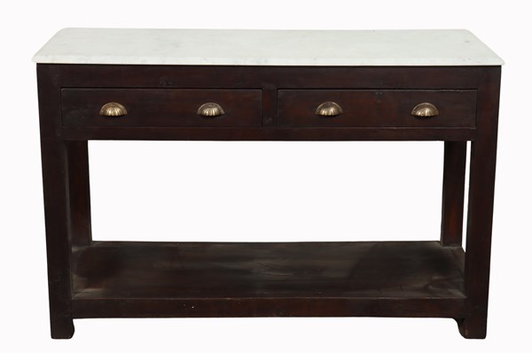 Lot 40 - CONSOLE TABLE