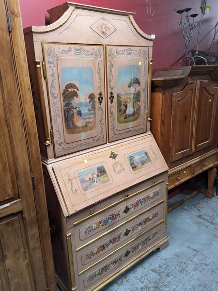 Lot 64 - CABINET