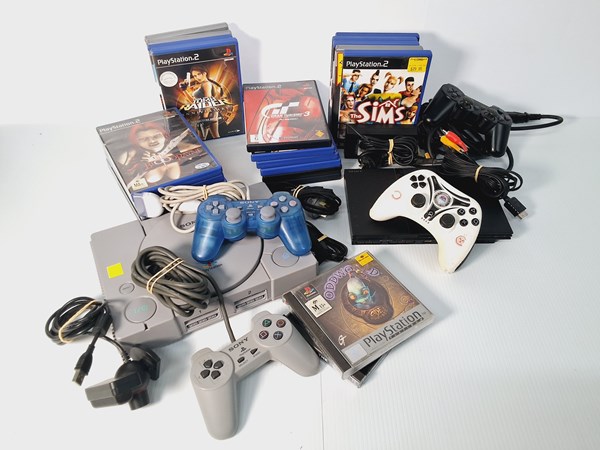 Lot 1333 - GAME CONSOLES