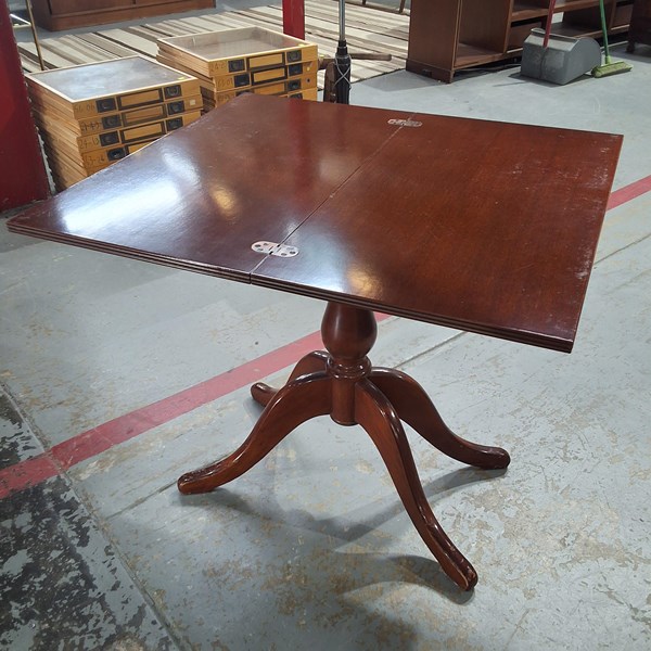 Lot 144 - TEA TABLE