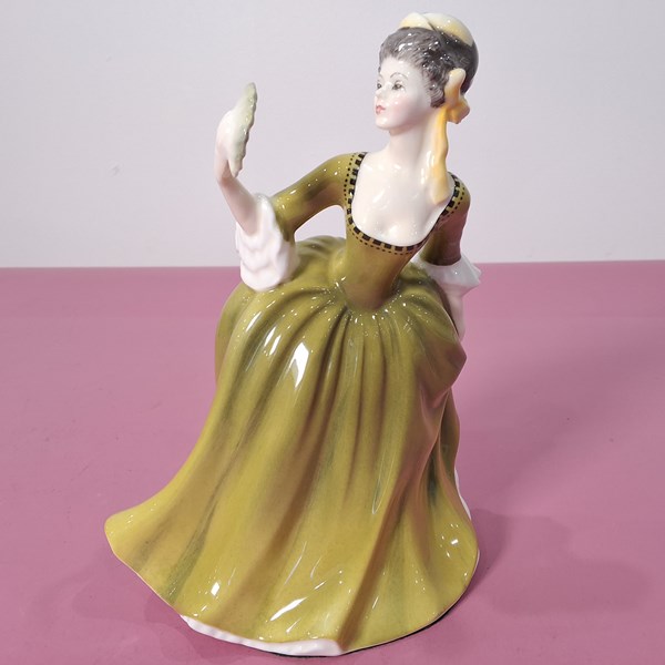 Lot 1211 - ROYAL DOULTON FIGURE