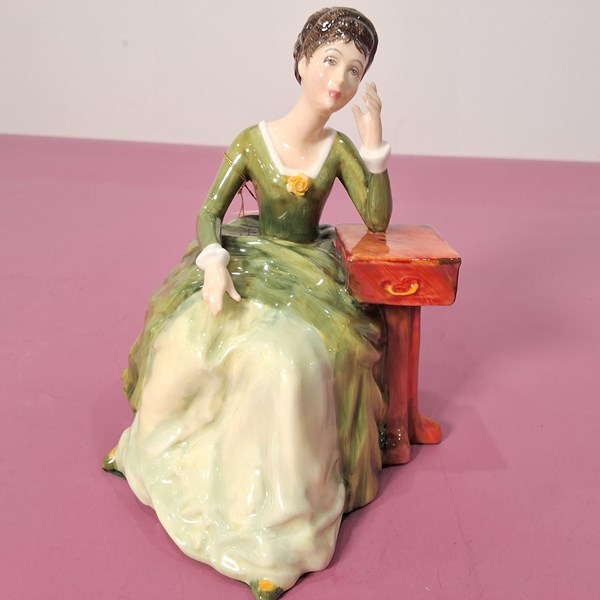 Lot 1211 - ROYAL DOULTON FIGURE