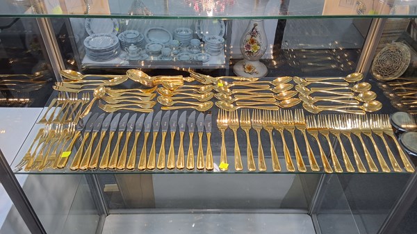 Lot 1491 - GOLD PLATE FLATWARE