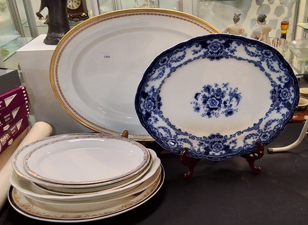 Lot 1391 - SERVING PLATTERS