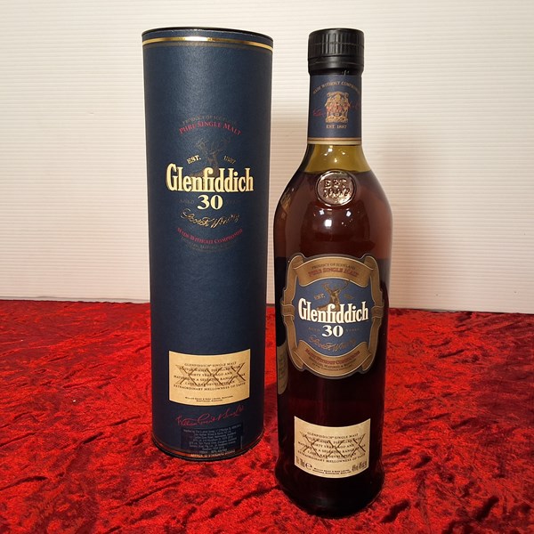 Lot 67 - GLENFIDDICH SCOTCH WHISKY 30yo