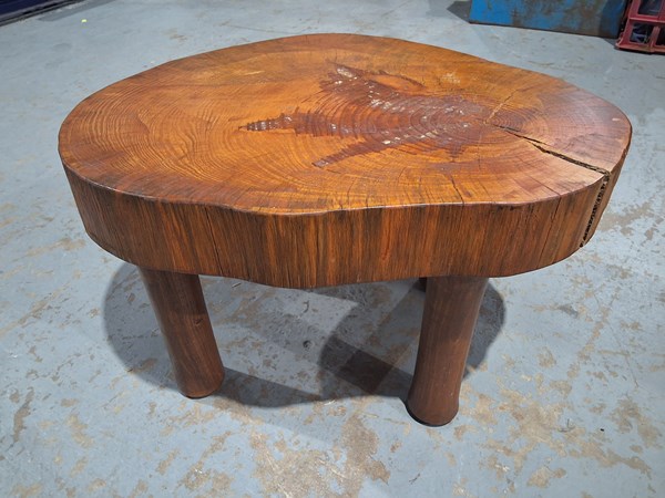 Lot 180 - LOG STOOL