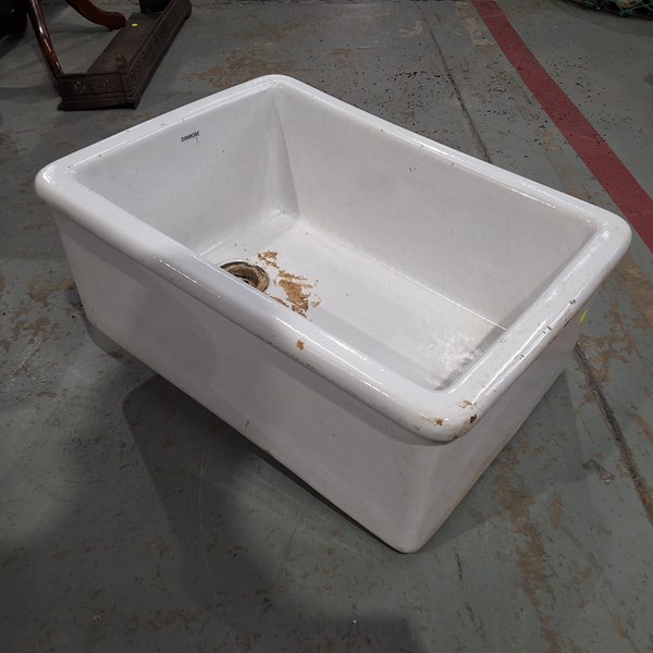 Lot 215 - BUTLERS SINK