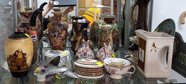 Lot 1476 - CHINAWARE & SUNDRIES