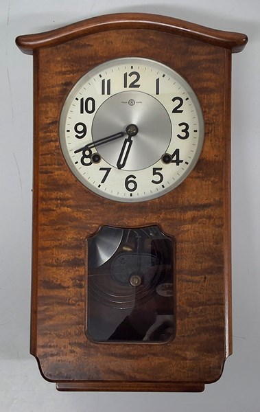 Lot 1109 - WALL CLOCK