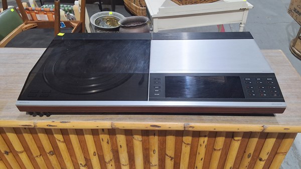 Lot 403 - B&O TURNTABLE