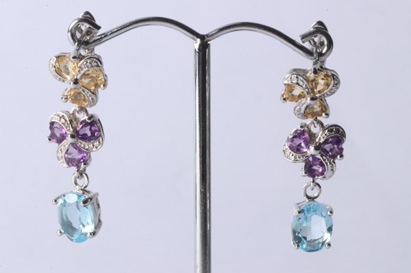 Lot 1068 - SILVER EARRINGS