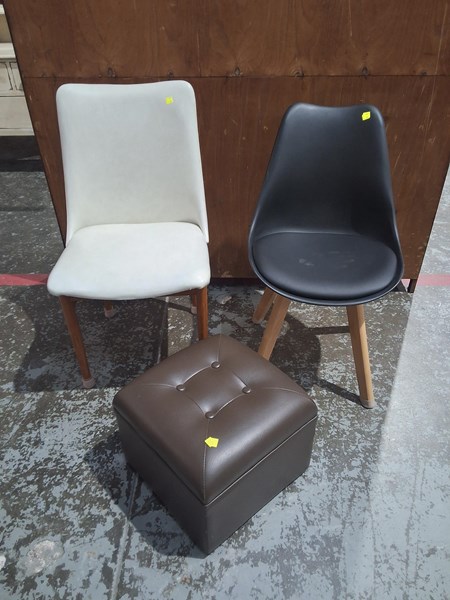 Lot 133 - CHAIRS AND STOOL