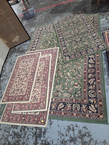 Lot 205 - RUGS